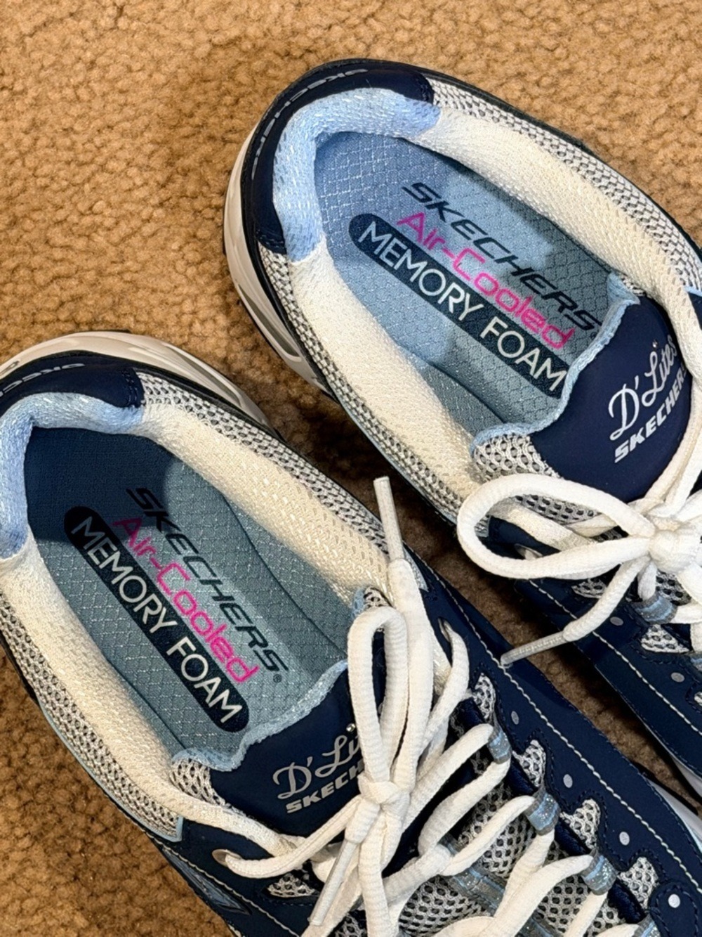 Skechers D'Lites Navy Blue White Sneakers Size 8.5 - Picture 7 of 9